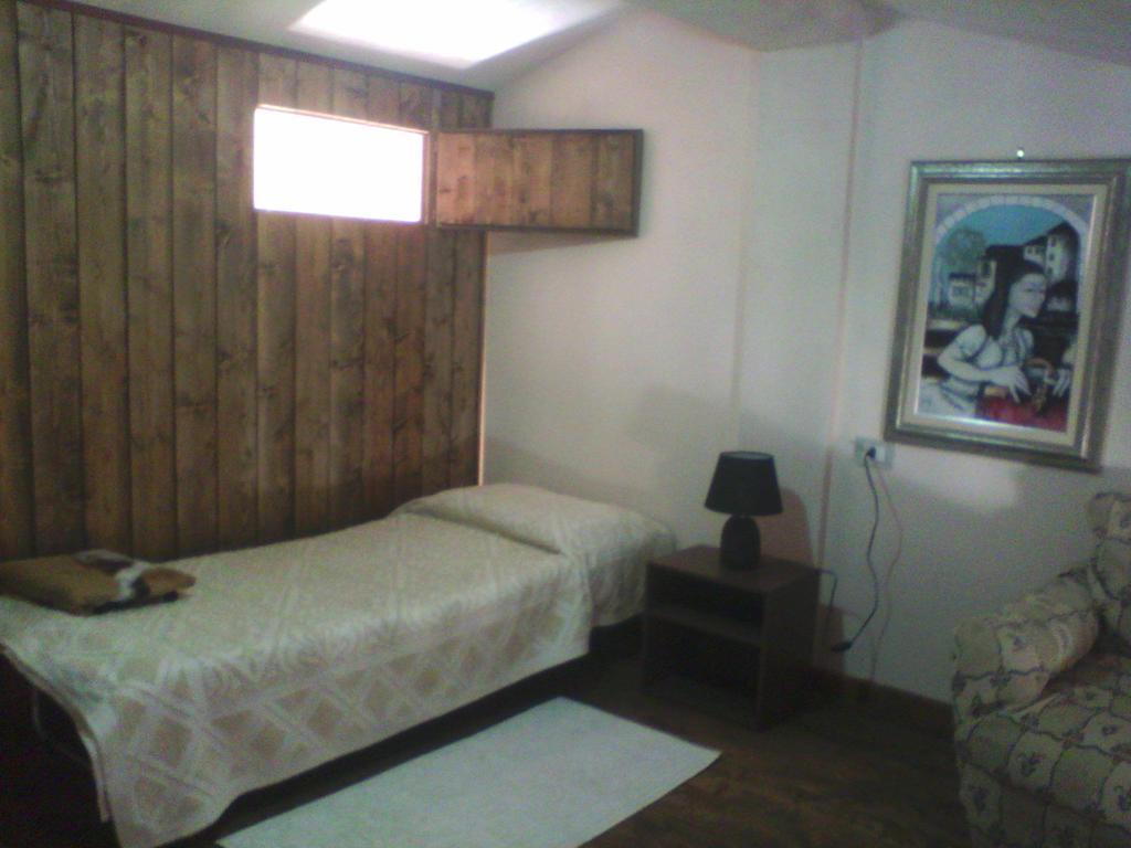 Hotel Valle Del Cedrino กัลเตลลิ ภายนอก รูปภาพ
